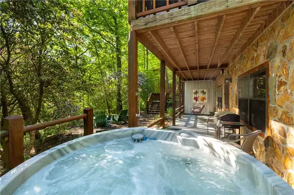 Blue Ridge, GA 30513,90 Holloway CIR