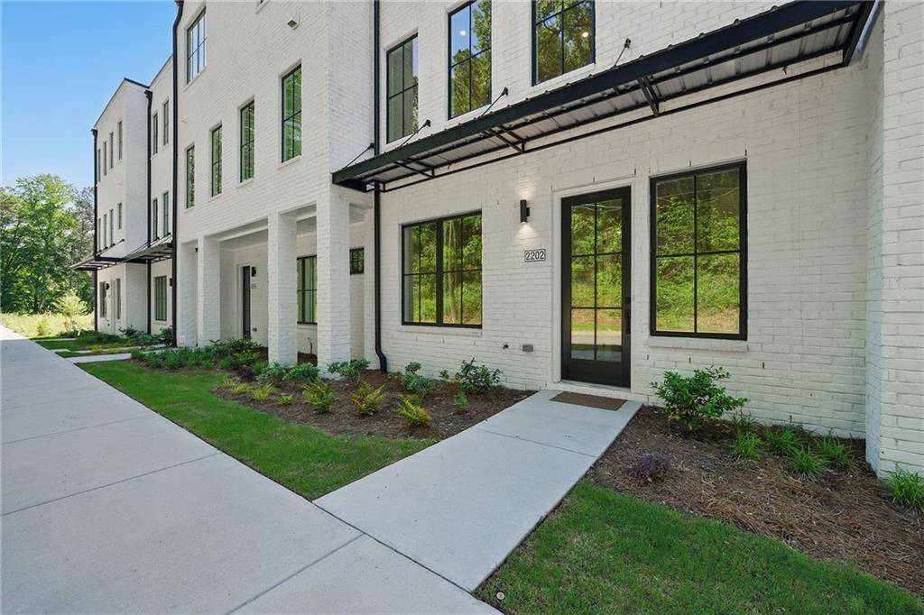 2202 Carlton CT #7, Atlanta, GA 30318