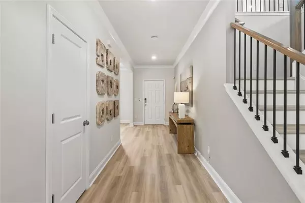 Flowery Branch, GA 30542,4021 Laurant PATH