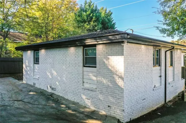 Atlanta, GA 30314,49 JAMES P BRAWLEY DR NW