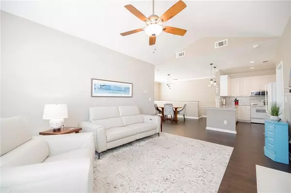 Alpharetta, GA 30009,2114 Woodland LN