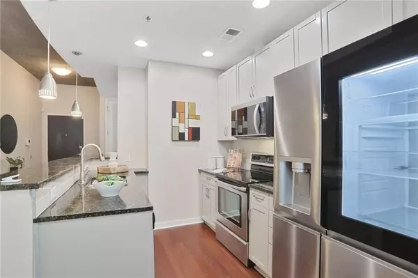 Atlanta, GA 30308,855 Peachtree ST NE #1311