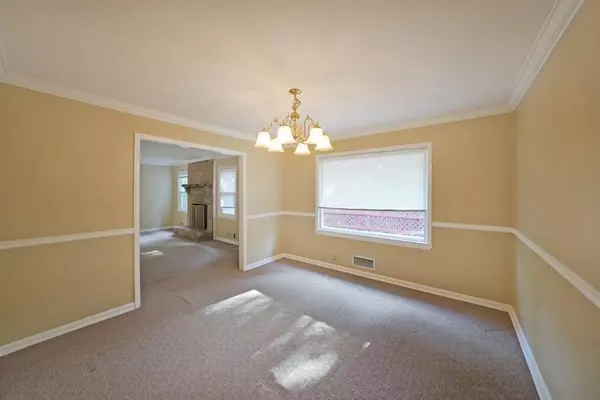 Woodstock, GA 30188,1003 Wiley Bridge RD