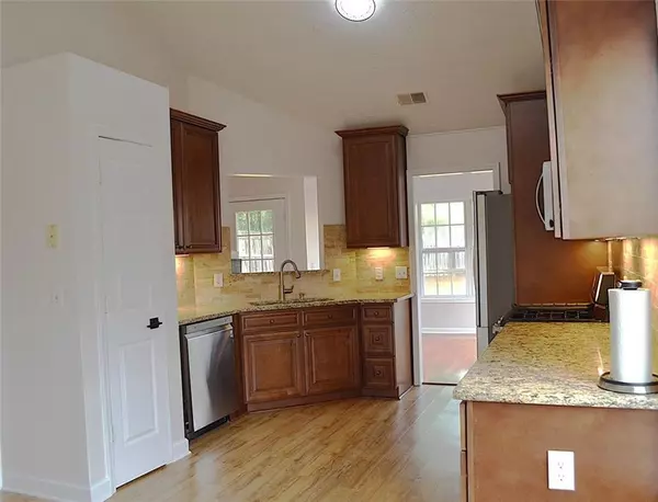 Buford, GA 30518,282 Ellesmere Court