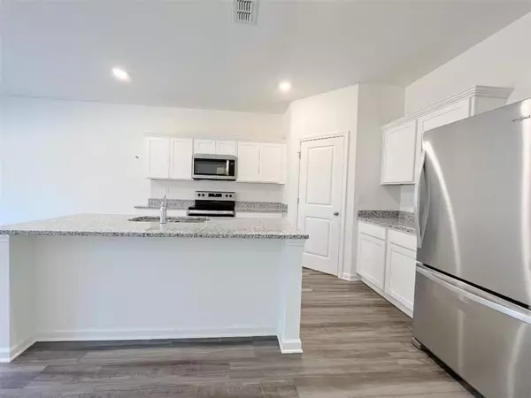 Hoschton, GA 30548,473 Bentwater Way