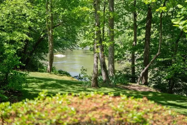 Cornelia, GA 30531,183 Woods Mill TRL