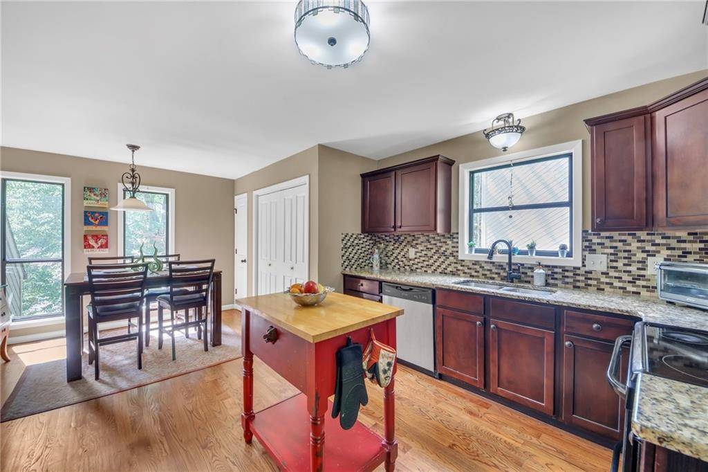 Marietta, GA 30062,2505 Oakrill RD