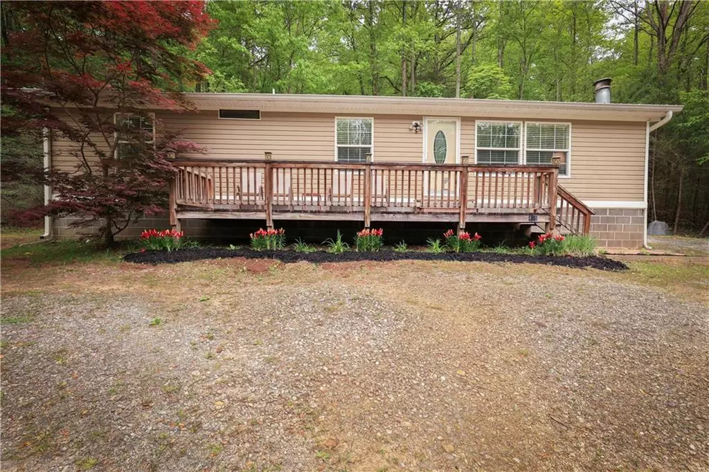 Tiger, GA 30576,412 GLASSY ORCHARD RD