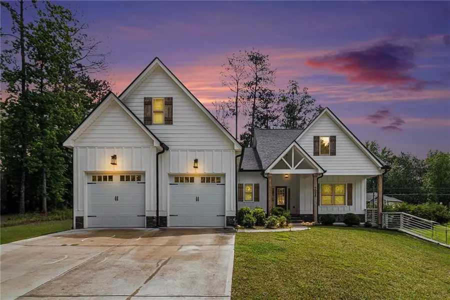 5008 Monticello DR, Villa Rica, GA 30180