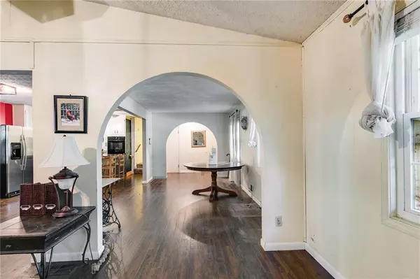 Woodstock, GA 30189,230 King Arthur DR