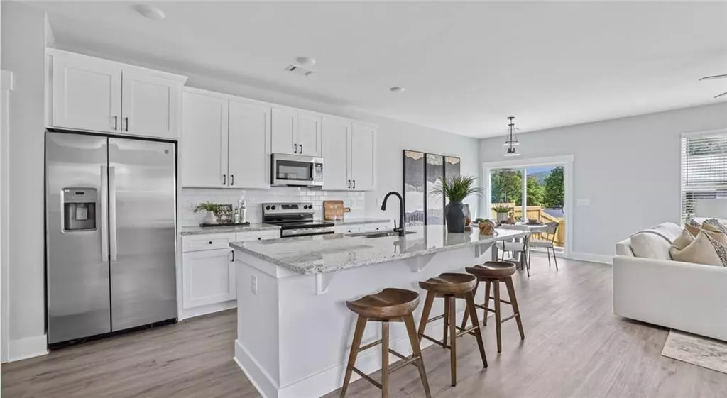 102 Fairlie Pkwy #Stapleton, Cartersville, GA 30121