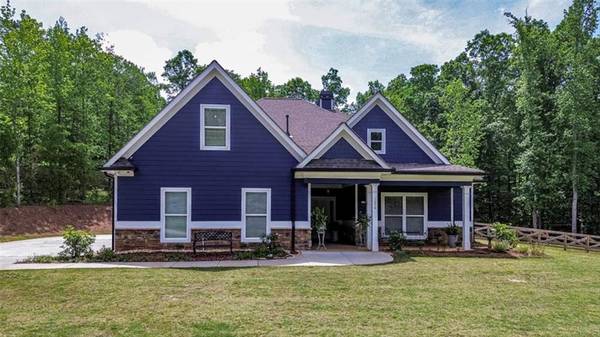 1056 Riverstone DR, Social Circle, GA 30025