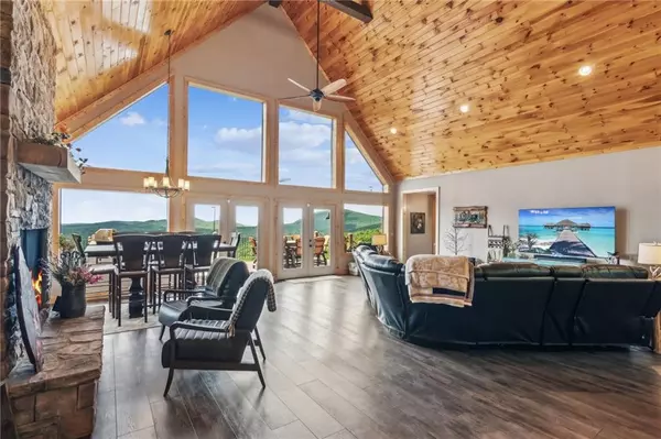 Cleveland, GA 30528,672 Foot Hills DR