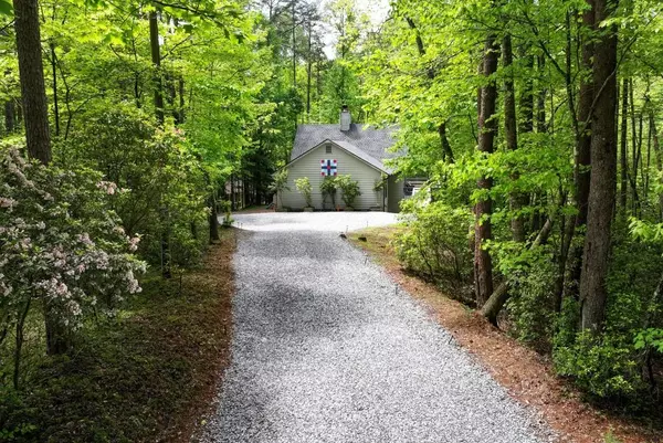 Sautee Nacoochee, GA 30571,333 Hawks Nest