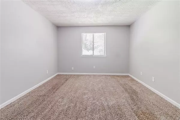 Lithonia, GA 30058,5509 Covent WAY