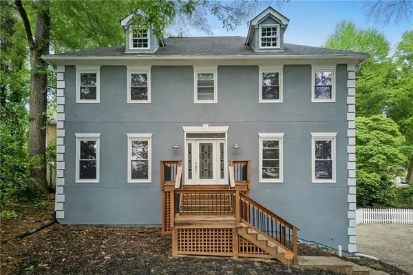 1502 Lake Koinonia DR, Woodstock, GA 30189