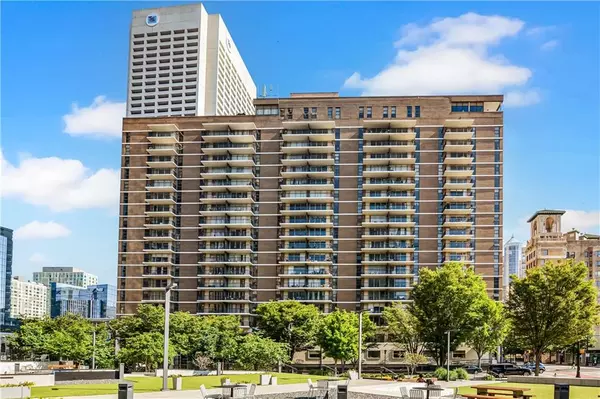 Atlanta, GA 30308,620 Peachtree ST NE #403