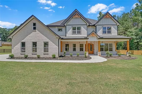 1461 Leach DR, Lawrenceville, GA 30045