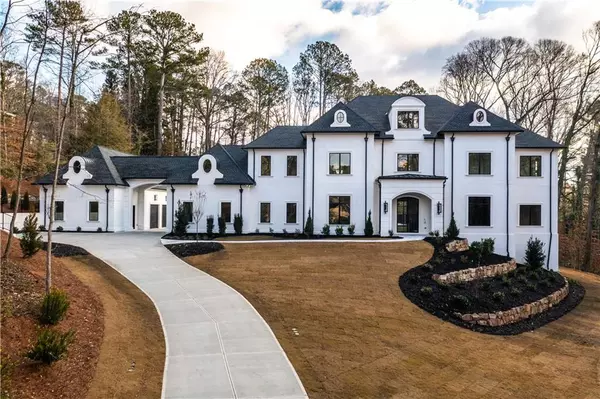 Sandy Springs, GA 30327,5211 Powers Ferry RD