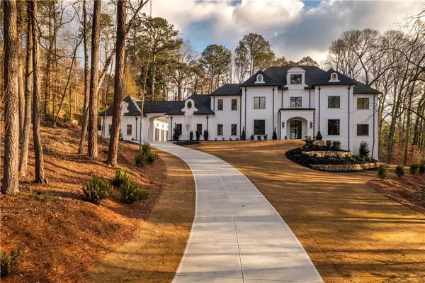 Sandy Springs, GA 30327,5211 Powers Ferry RD