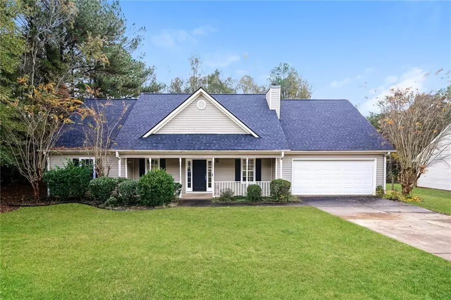 85 Chestnut DR, Covington, GA 30016