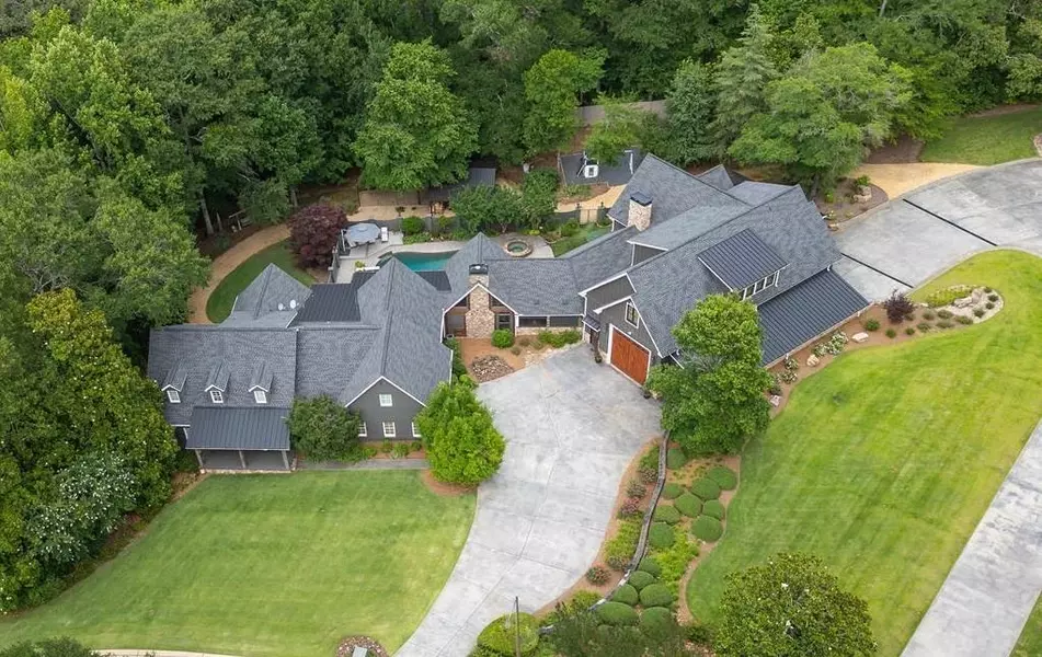 202 Hickory Chase, Carrollton, GA 30117