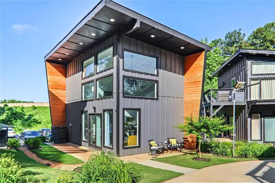 3120 Godby RD, Atlanta, GA 30349