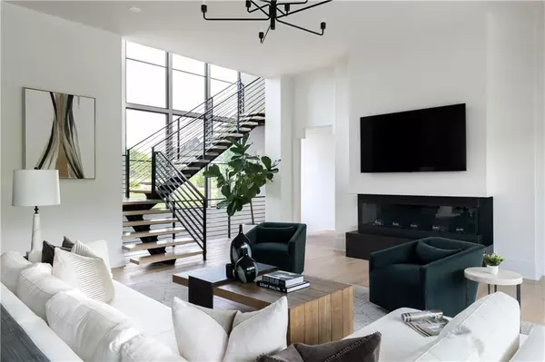 Cumming, GA 30040,5160 Howard RD