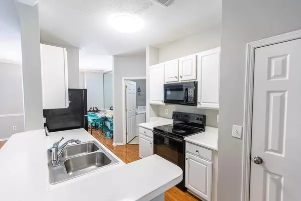 Atlanta, GA 30315,1731 Pryor RD SW #109