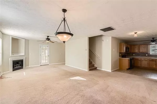 Mcdonough, GA 30253,484 Cathedral DR
