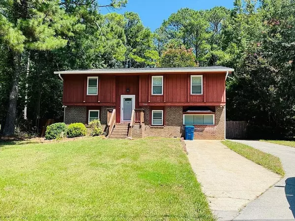 7220 Connell RD,  Fairburn,  GA 30213