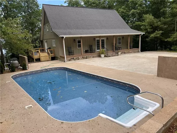 Hiawassee, GA 30546,1803 Chatuge Hills RD