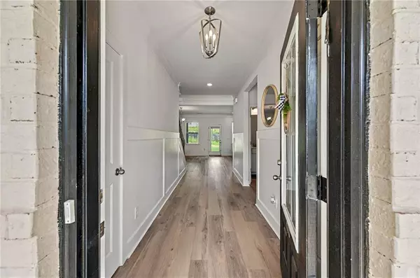 Auburn, GA 30011,5350 Woodline View CIR
