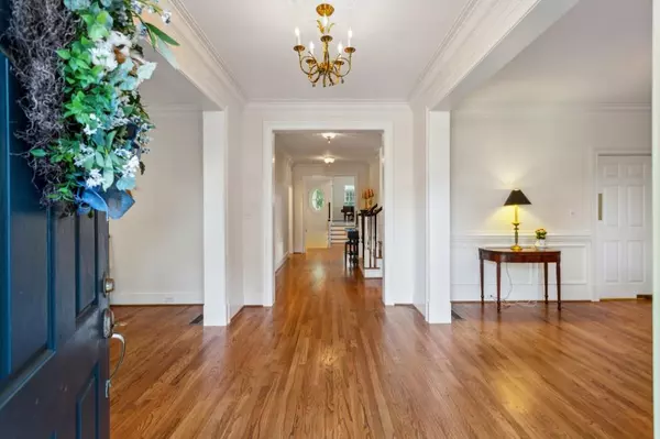 Smyrna, GA 30080,3499 Paces Ferry CIR SE