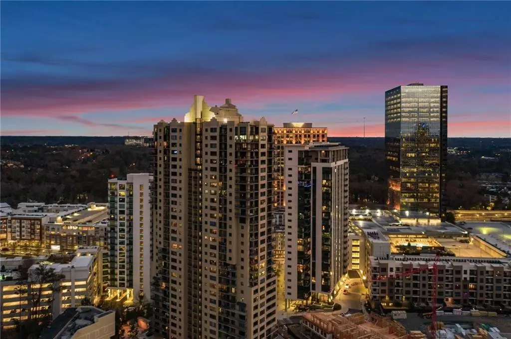 Atlanta, GA 30326,3481 Lakeside DR NE #1103