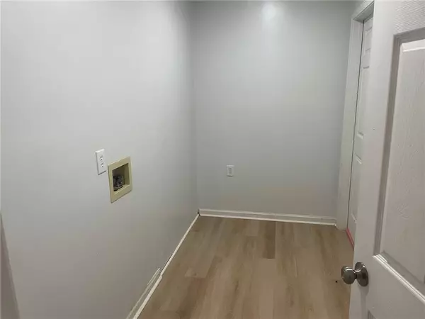 Lawrenceville, GA 30045,1075 Crystal Water DR