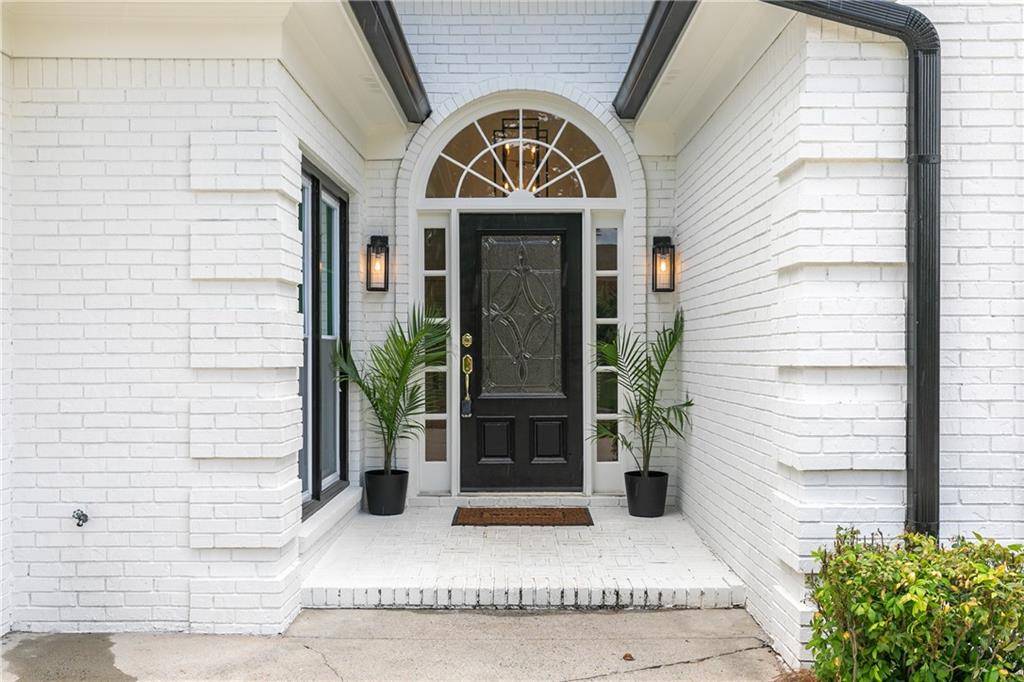 Marietta, GA 30064,823 Laurel Crest CT SW