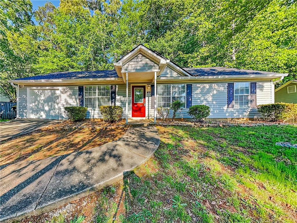 45 Poplar ST, Newnan, GA 30263