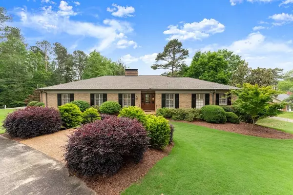 Gainesville, GA 30506,607 E Lake DR