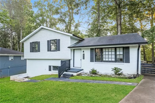 Morrow, GA 30260,6864 Maddox RD