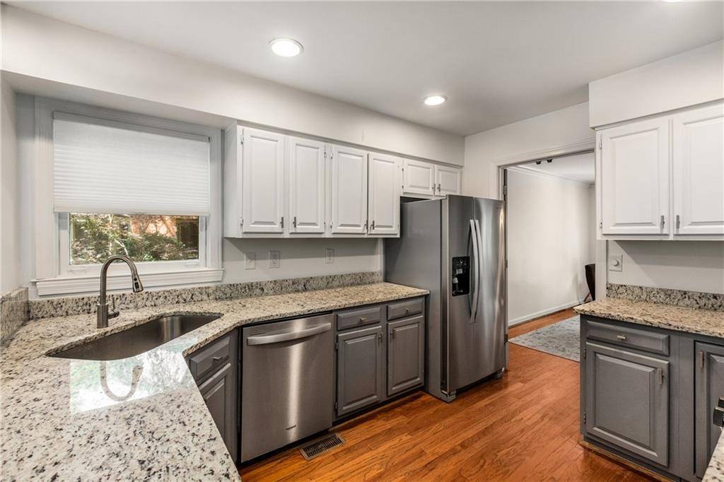 Atlanta, GA 30329,1341 Sheffield Glen WAY NE