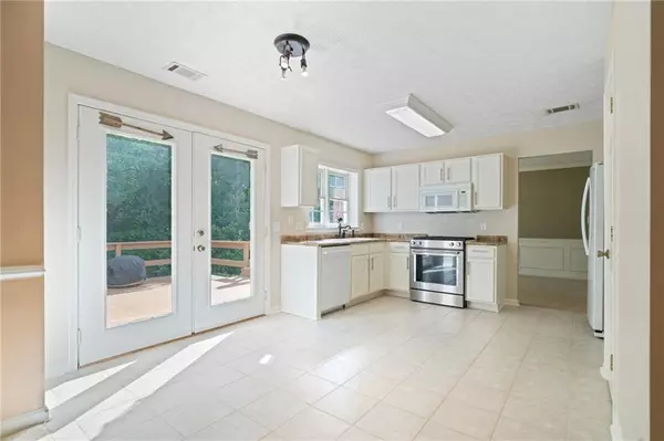 Woodstock, GA 30189,523 Huntgate RD