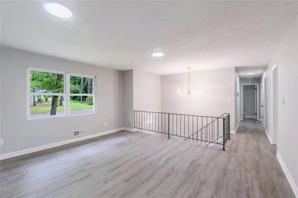 Lithonia, GA 30058,5857 EARLWANE DR