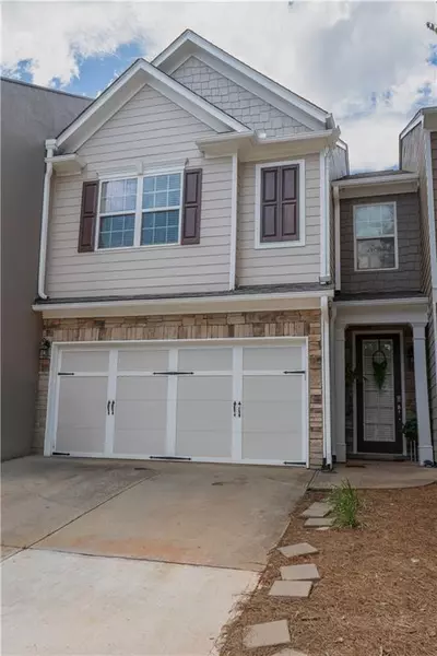 961 Pierce Ivy CT, Lawrenceville, GA 30043