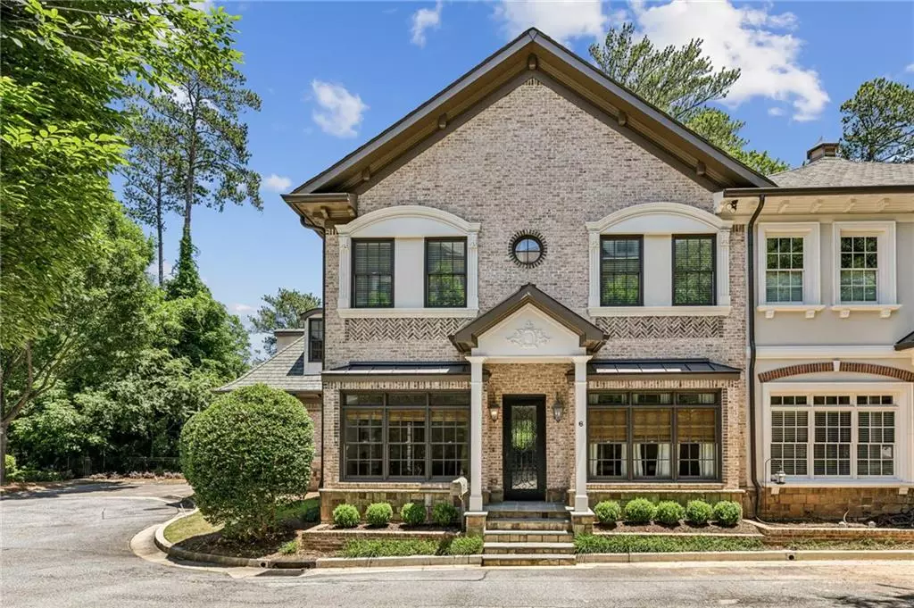 Atlanta, GA 30324,3113 Lenox RD NE #6