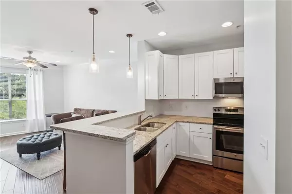 Brookhaven, GA 30319,10 Perimeter Summit BLVD NE #4243