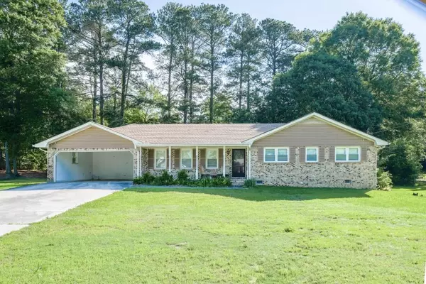 2628 Hickory TRL, Snellville, GA 30078