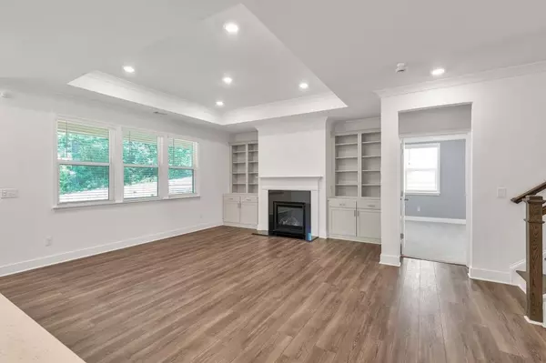 Canton, GA 30114,1409 Bluffs Ridge WAY