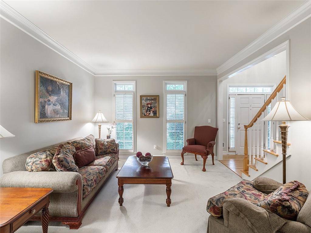 Roswell, GA 30075,3580 Treeline PASS NE