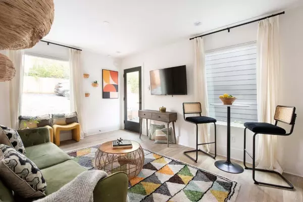 Atlanta, GA 30308,542 Boulevard PL NE #C